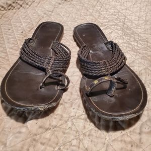 Very well worn toe wrap sandals Dexter 9.5